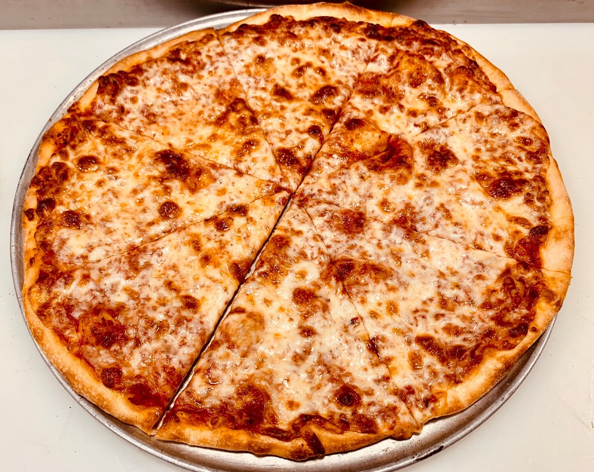 Sole Mio Margarita pizza