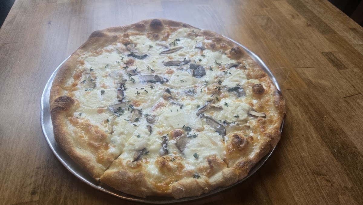 Truffle Funghi pizza